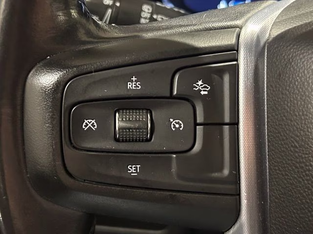 2023 Onyx Black GMC Yukon SLT 4X4 SUV