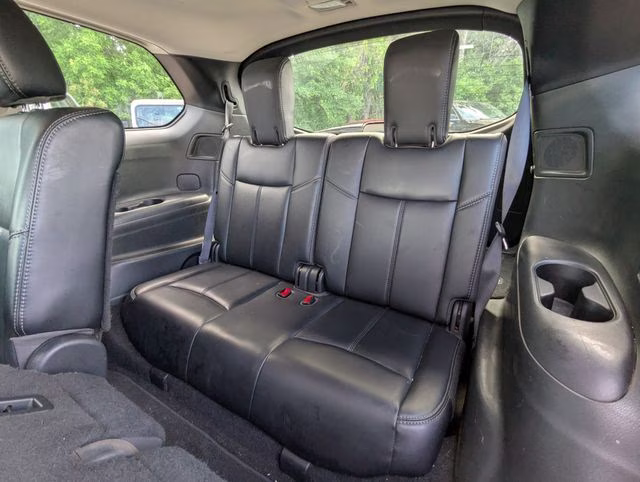 2018 Brilliant Silver Metallic Nissan Pathfinder SL 4X4 SUV