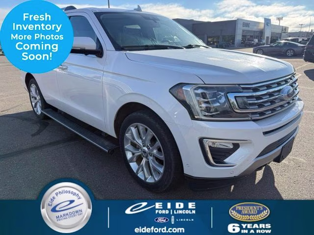 2018 White Platinum Metallic Tri-Coat Ford Expedition Limited 4X4 SUV
