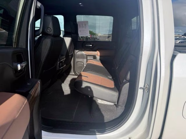 2023 White Chevrolet Silverado 3500HD High Country 4X4 Truck