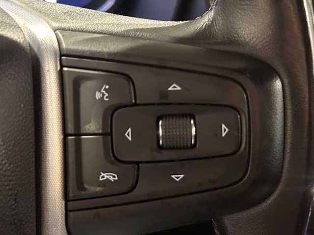 2023 Onyx Black GMC Yukon SLT 4X4 SUV