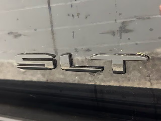 2023 Onyx Black GMC Yukon SLT 4X4 SUV