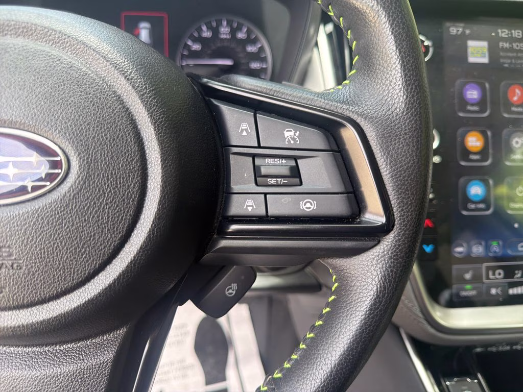 2024 Ice Silver Metallic Subaru Outback Onyx Edition AWD SUV
