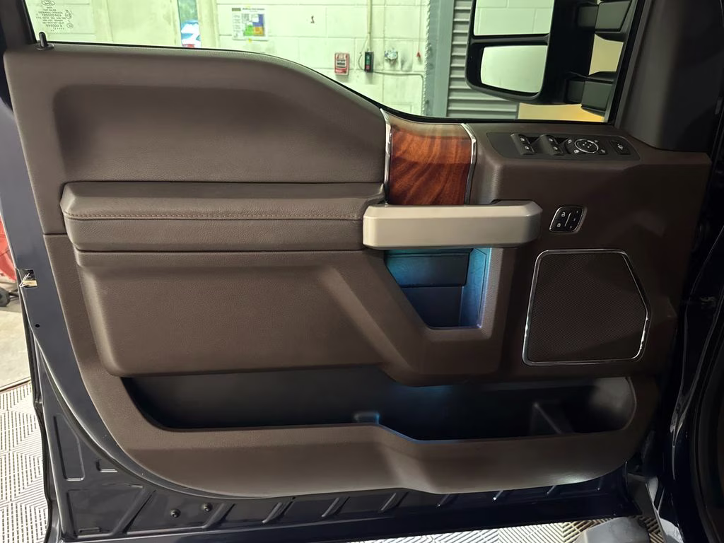 2017 Blue Jeans Metallic Ford Super Duty F-350 SRW King Ranch 4X4 Truck