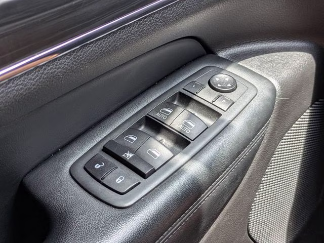 2020 Bright White Clearcoat Jeep Grand Cherokee Limited 4X4 SUV