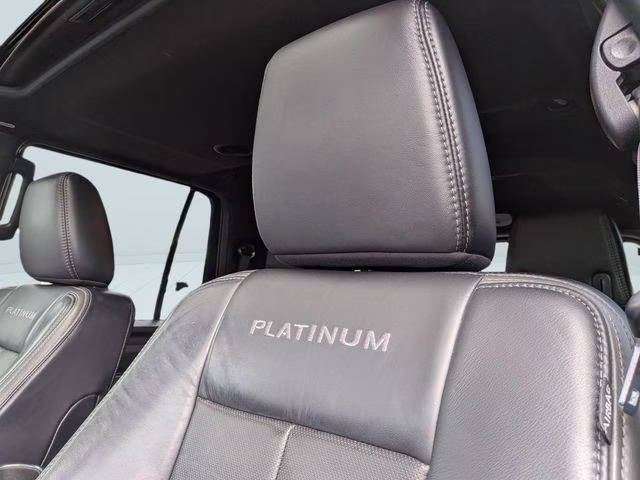2017 White Gold Ford Expedition Platinum RWD SUV