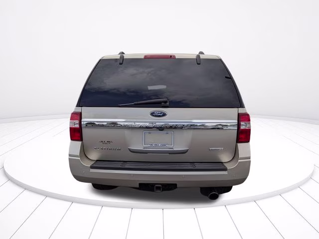 2017 White Gold Ford Expedition Platinum RWD SUV