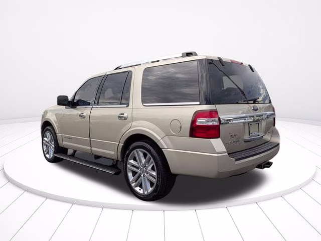 2017 White Gold Ford Expedition Platinum RWD SUV