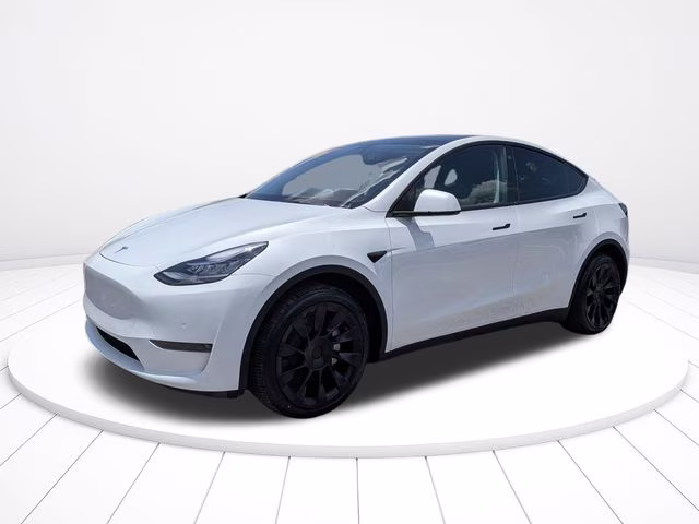 2022 Pearl White Multi-Coat Tesla Model Y Long Range AWD SUV