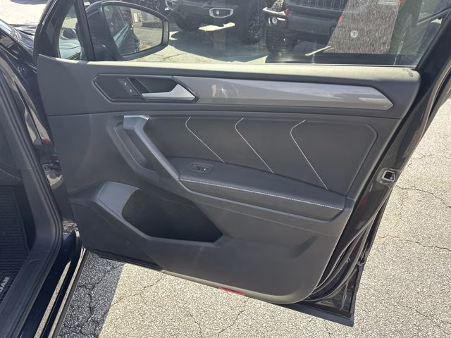 2023 Volkswagen Tiguan FWD SUV