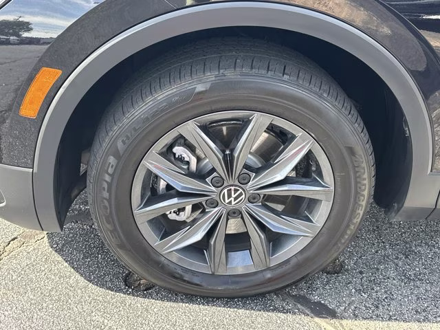 2023 Volkswagen Tiguan FWD SUV