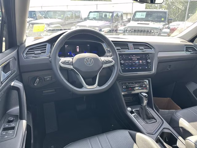 2023 Volkswagen Tiguan FWD SUV