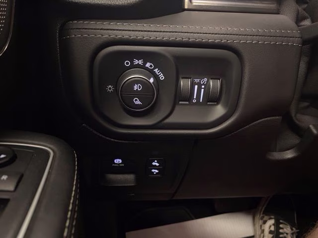 2020 Patriot Blue Pearlcoat Ram 1500 Limited 4X4 Truck