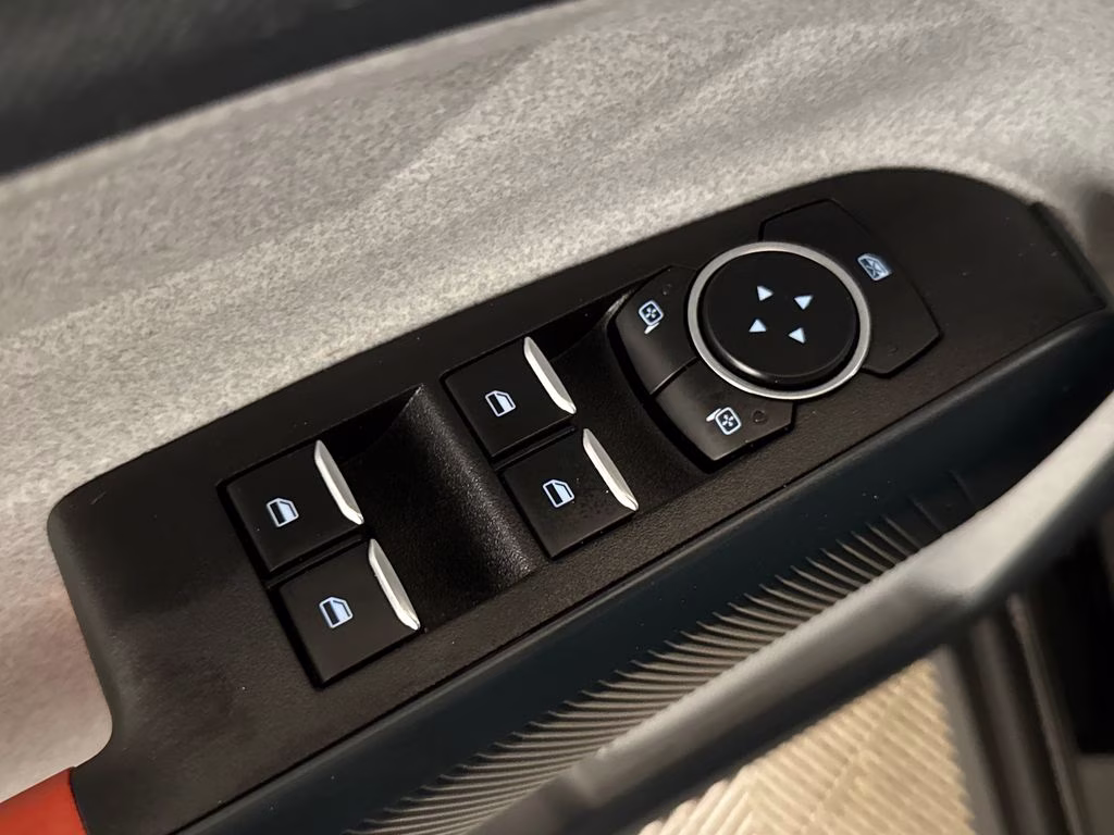 2023 Shadow Black Ford Maverick XLT FWD Truck