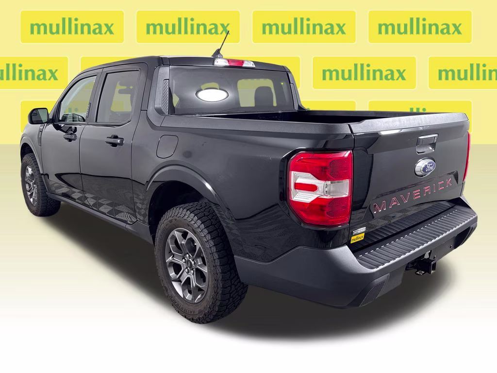 2023 Shadow Black Ford Maverick XLT FWD Truck