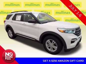 2020 Oxford White Ford Explorer XLT 4X4 SUV