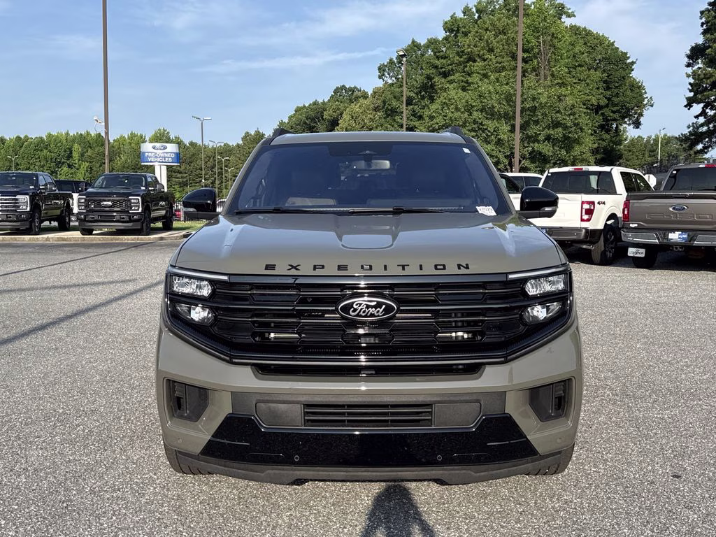 2025 Wild Green Ford Expedition Platinum 4X4 SUV