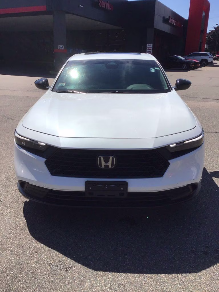 2024 White Honda Accord Hybrid Sport FWD Sedan