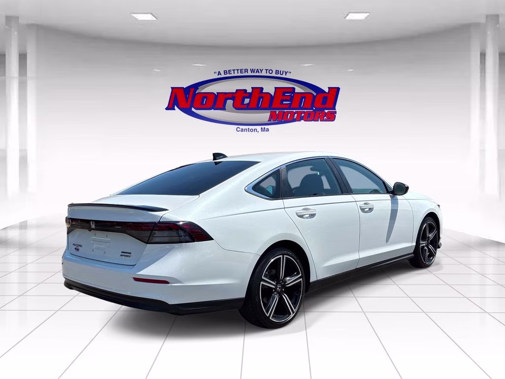 2024 White Honda Accord Hybrid Sport FWD Sedan