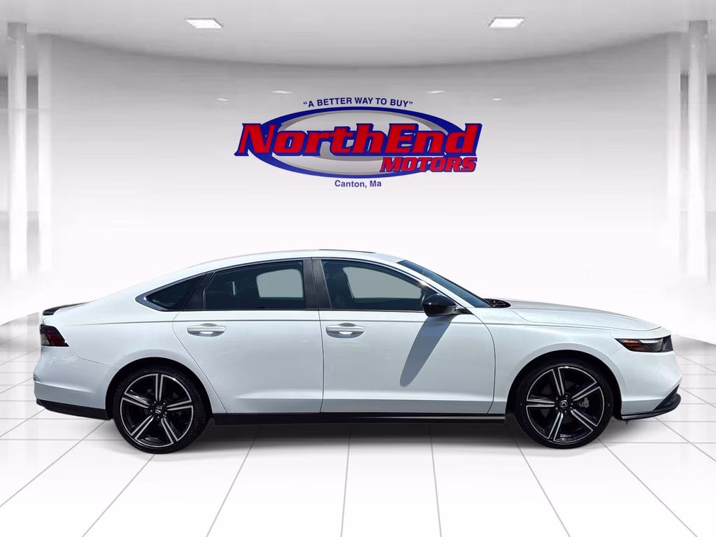 2024 White Honda Accord Hybrid Sport FWD Sedan