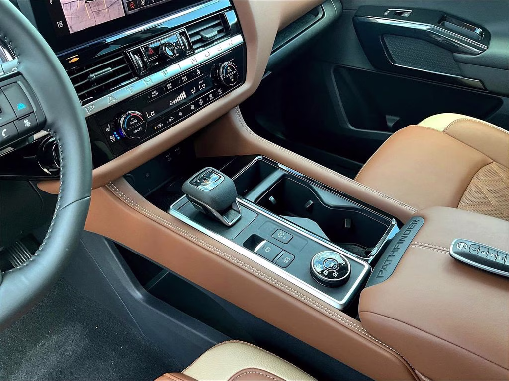 2026 Boulder Gray Pearl Nissan Pathfinder Platinum 4X4 SUV