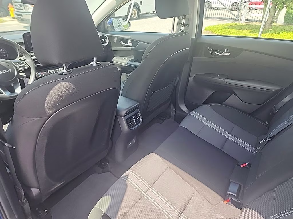 2024 Kia Forte FWD Sedan