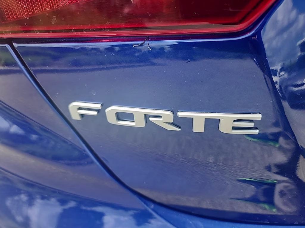 2024 Kia Forte FWD Sedan