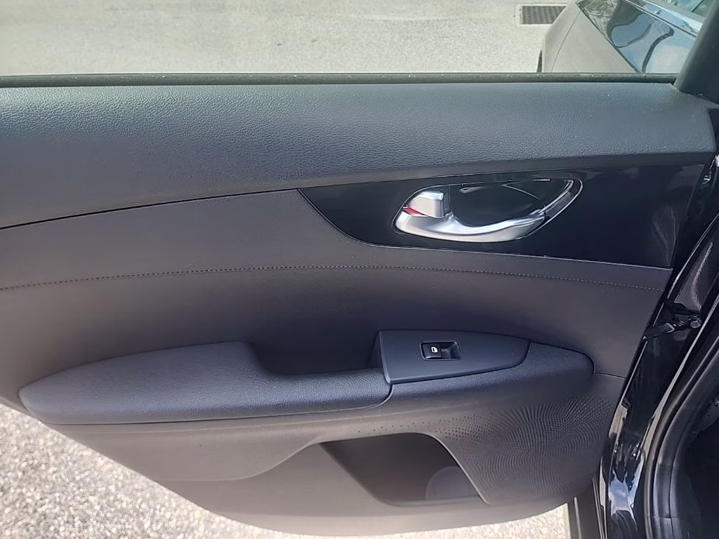2023 Aurora Black Kia Forte GT-Line FWD Sedan