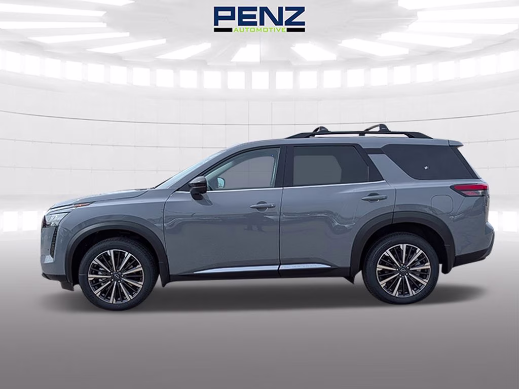2026 Boulder Gray Pearl Nissan Pathfinder Platinum 4X4 SUV
