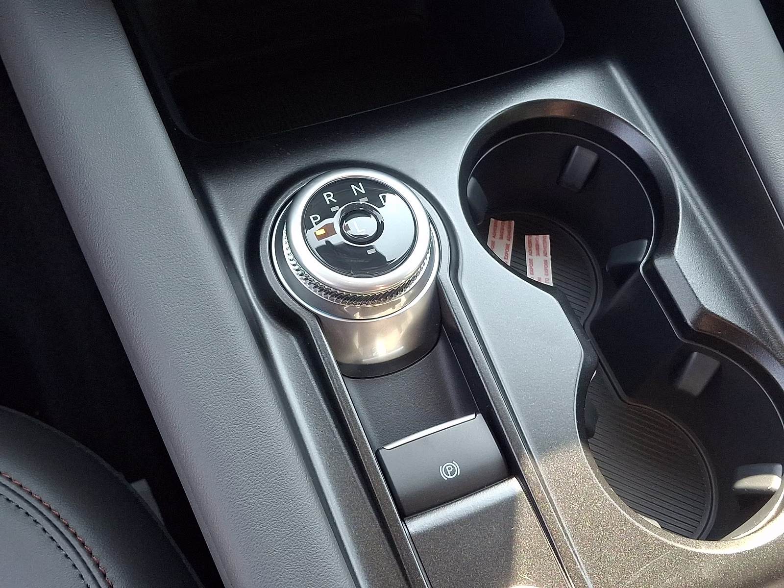 2026 Agate Black Metallic - UM Ford Explorer Active 4X4