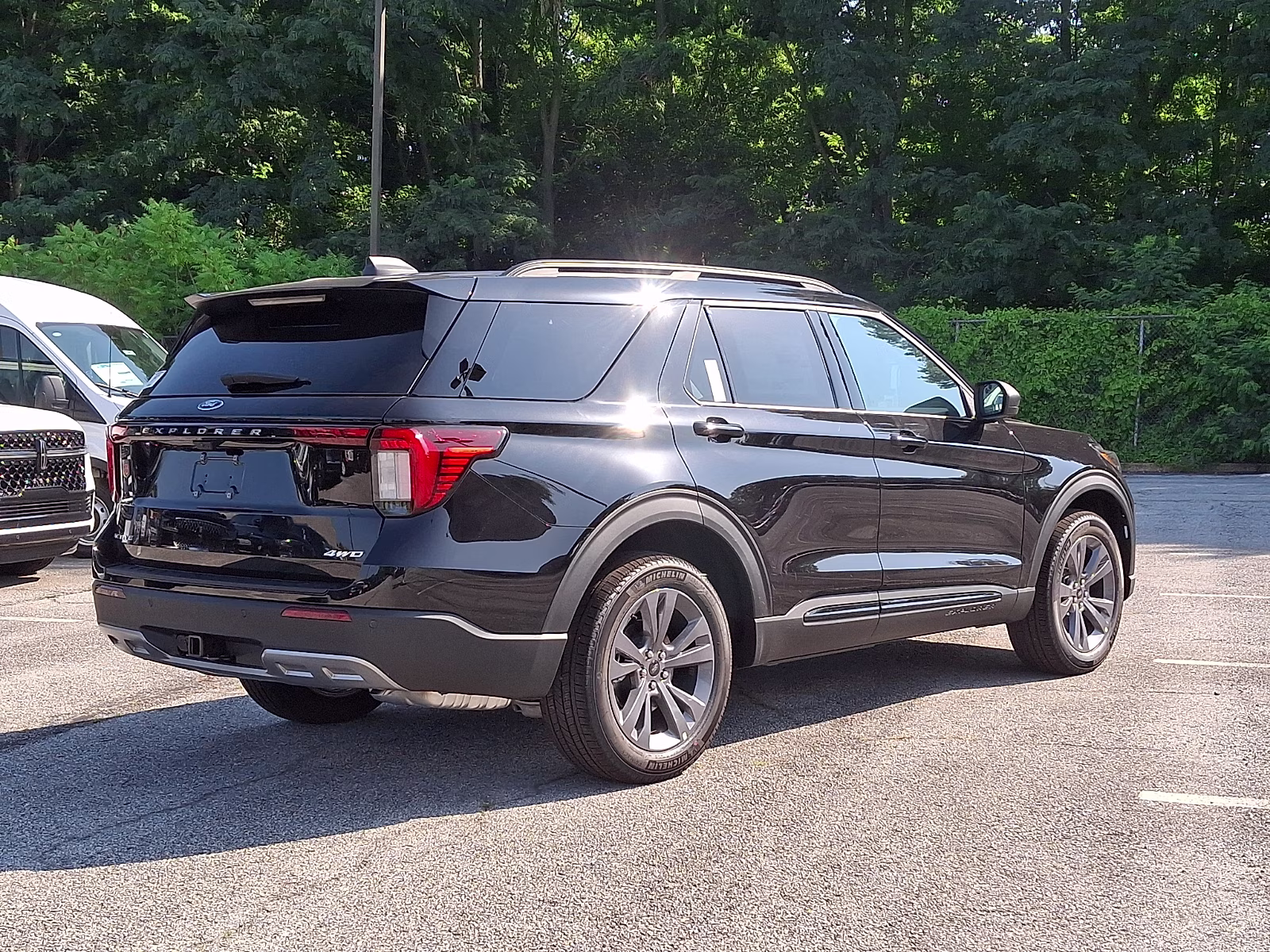 2026 Agate Black Metallic - UM Ford Explorer Active 4X4