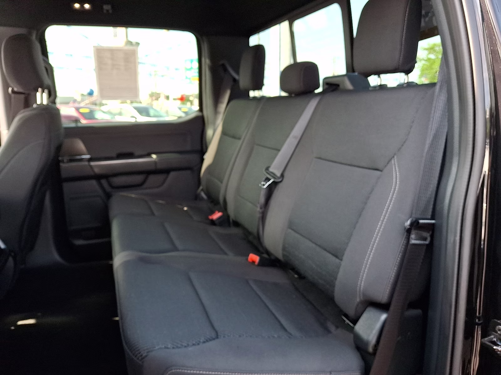 2024 Agate Black Metallic - UM Ford F-150 XLT 4X4
