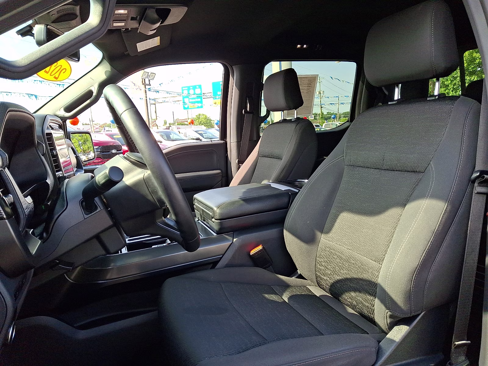 2024 Agate Black Metallic - UM Ford F-150 XLT 4X4