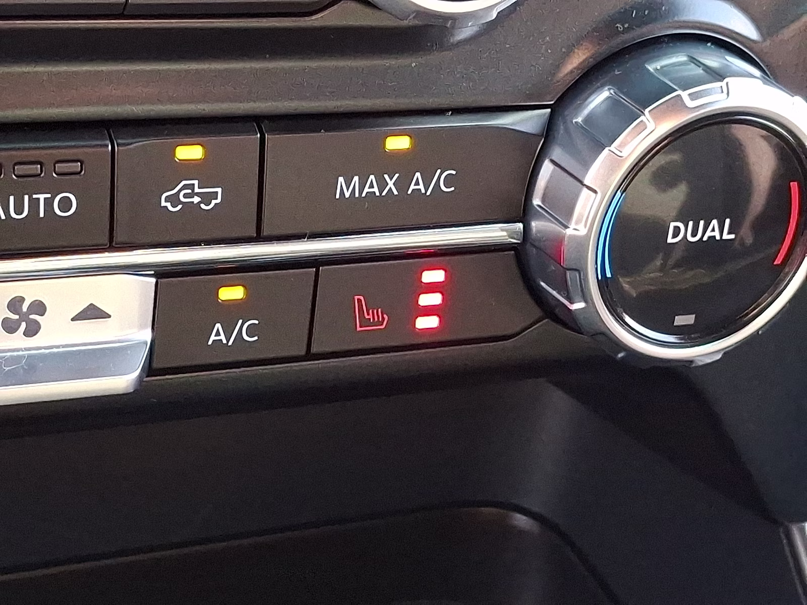 2024 Agate Black Metallic - UM Ford F-150 XLT 4X4