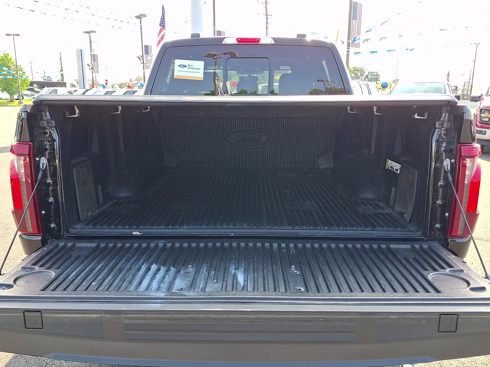 2024 Agate Black Metallic - UM Ford F-150 XLT 4X4