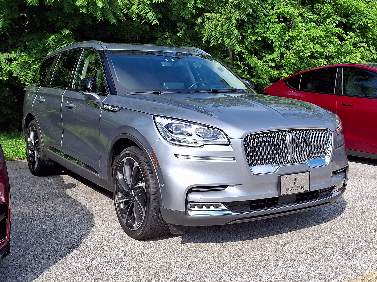 2020 Radiance Metallic Lincoln Aviator Reserve AWD
