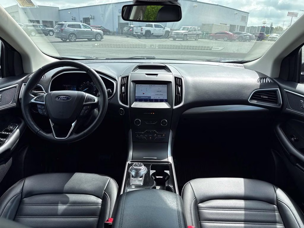 2020 Black Ford Edge SEL AWD SUV