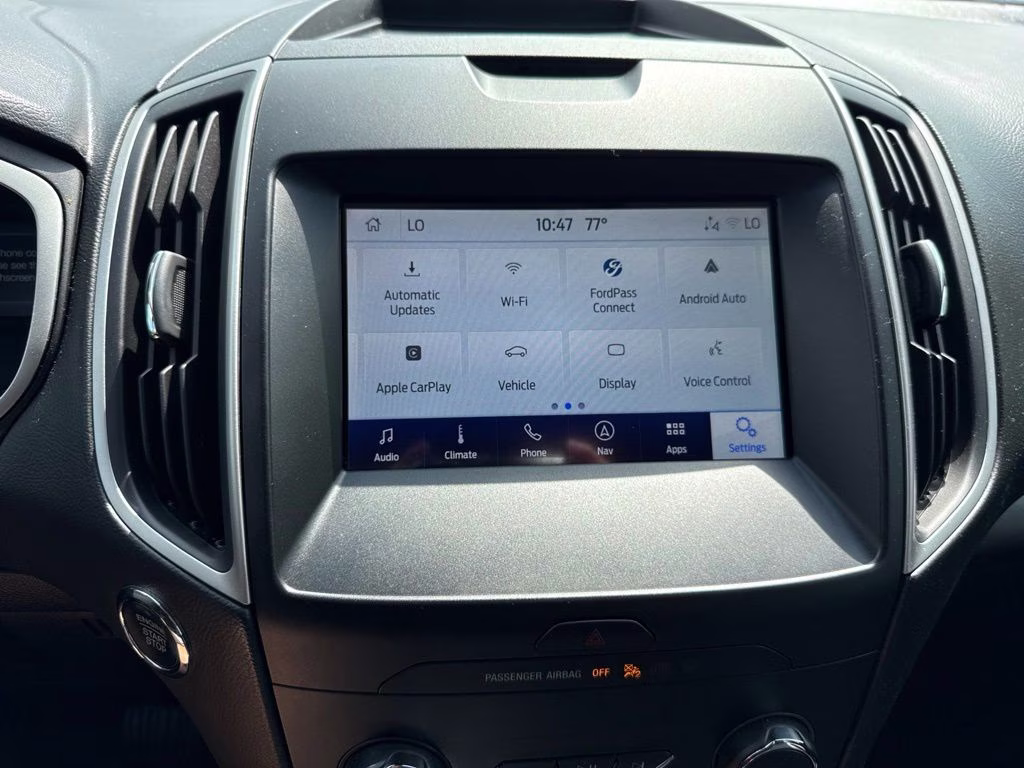 2020 Black Ford Edge SEL AWD SUV