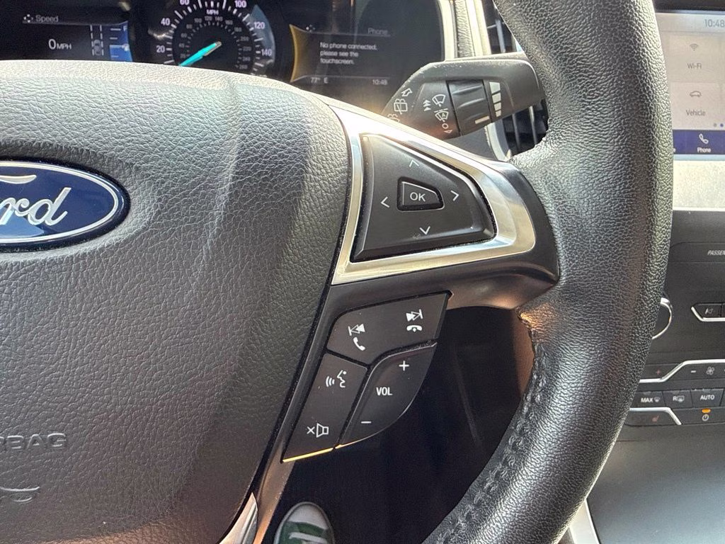 2020 Black Ford Edge SEL AWD SUV