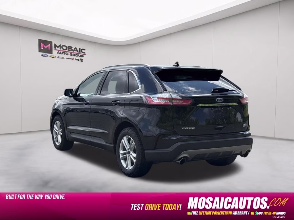2020 Black Ford Edge SEL AWD SUV