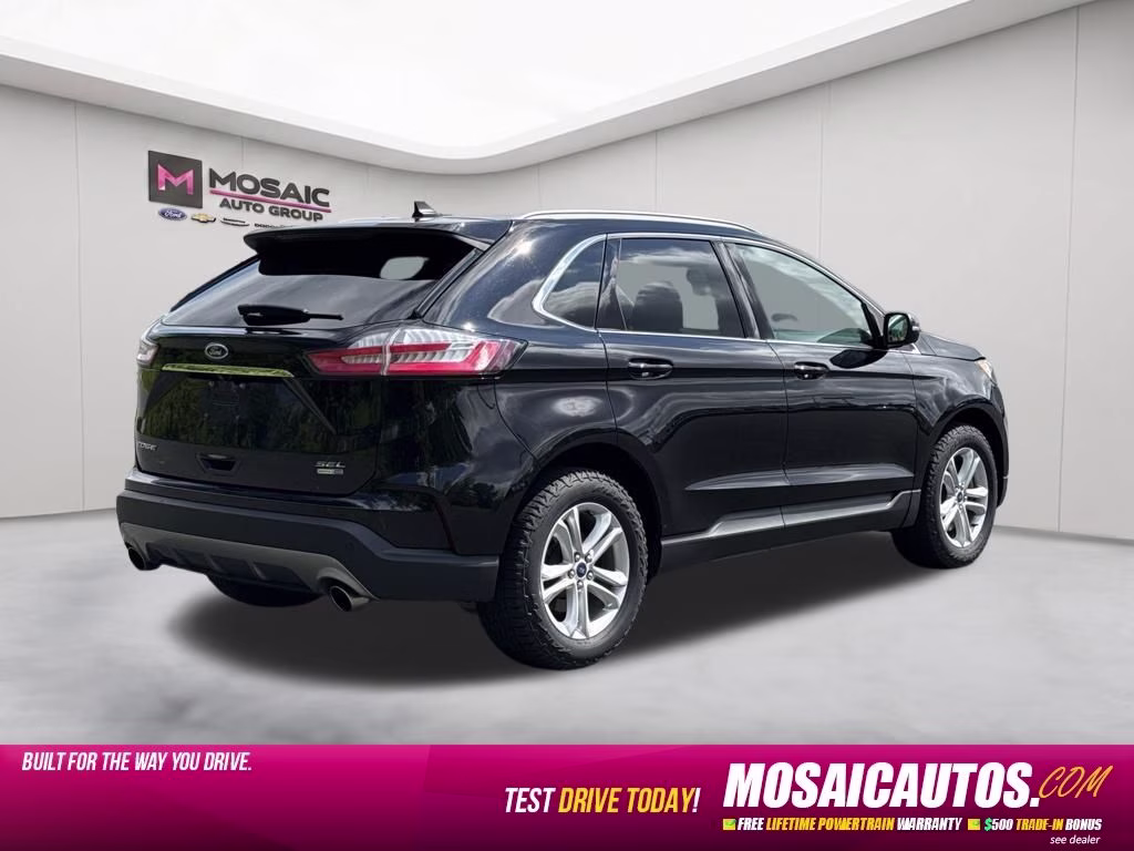 2020 Black Ford Edge SEL AWD SUV