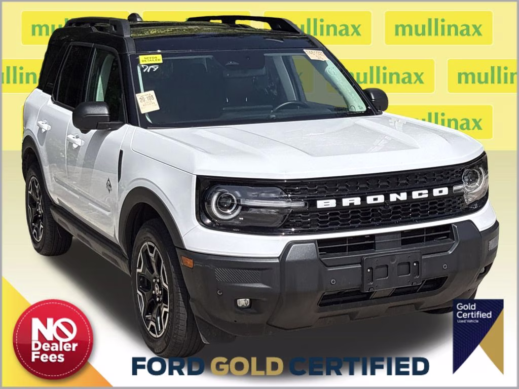 2025 Oxford White Ford Bronco Sport Outer Banks 4X4 SUV
