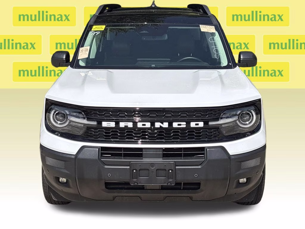 2025 Oxford White Ford Bronco Sport Outer Banks 4X4 SUV
