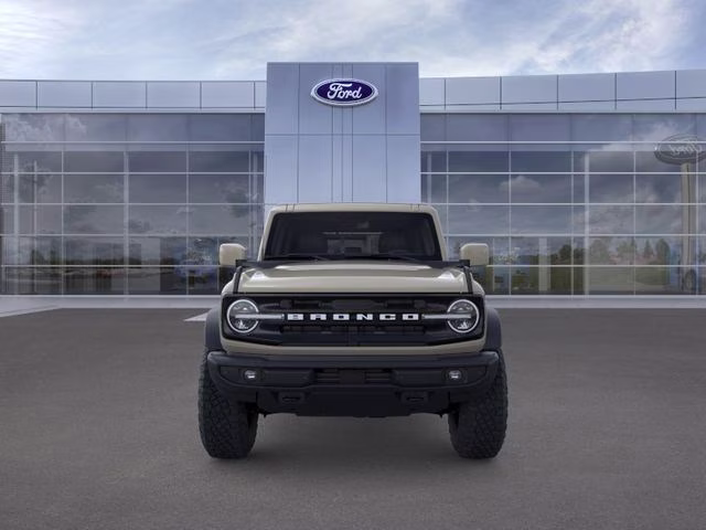 2026 Desert Sand Ford Bronco Outer Banks 4X4 SUV