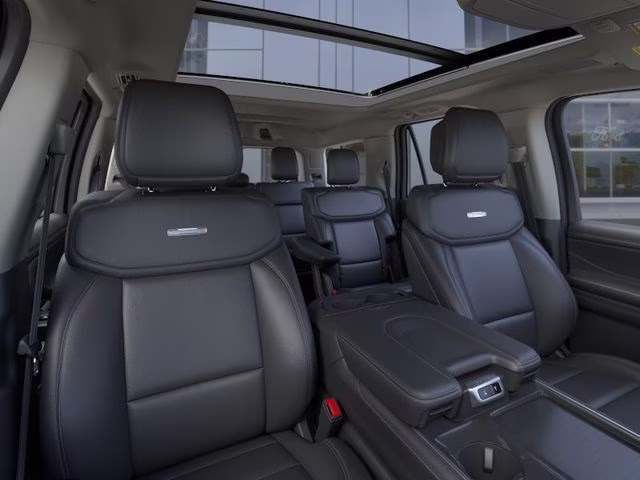 2026 White Metallic Ford Expedition Platinum 4X4 SUV