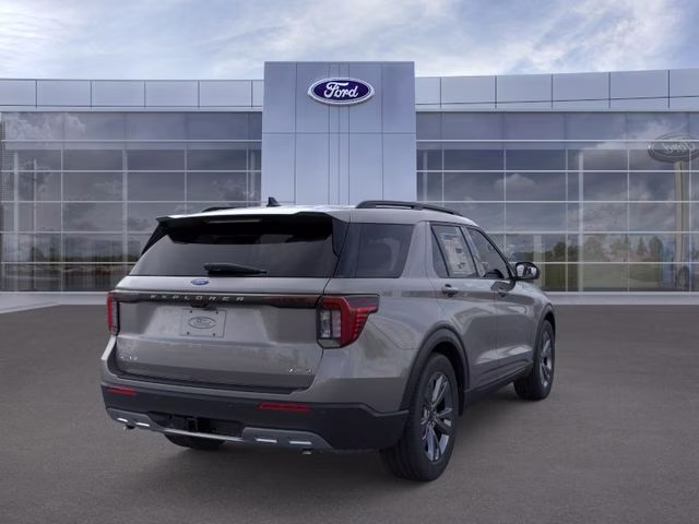 2026 Gray Metallic Ford Explorer Active 4X4 SUV