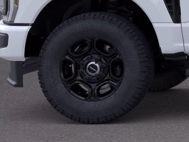 2026 Oxford White Ford Super Duty F-250 SRW XL 4X4 Truck