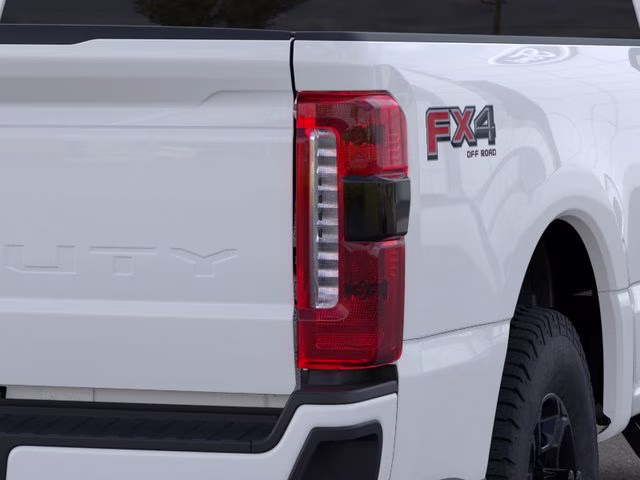 2026 Oxford White Ford Super Duty F-250 SRW XL 4X4 Truck