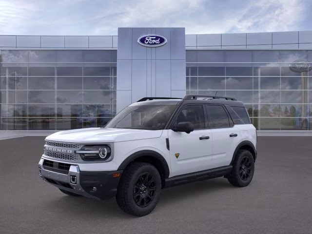 2026 White Metallic Ford Bronco Sport Badlands 4X4 SUV