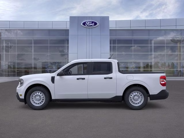 2026 White Metallic Ford Maverick XL FWD Truck